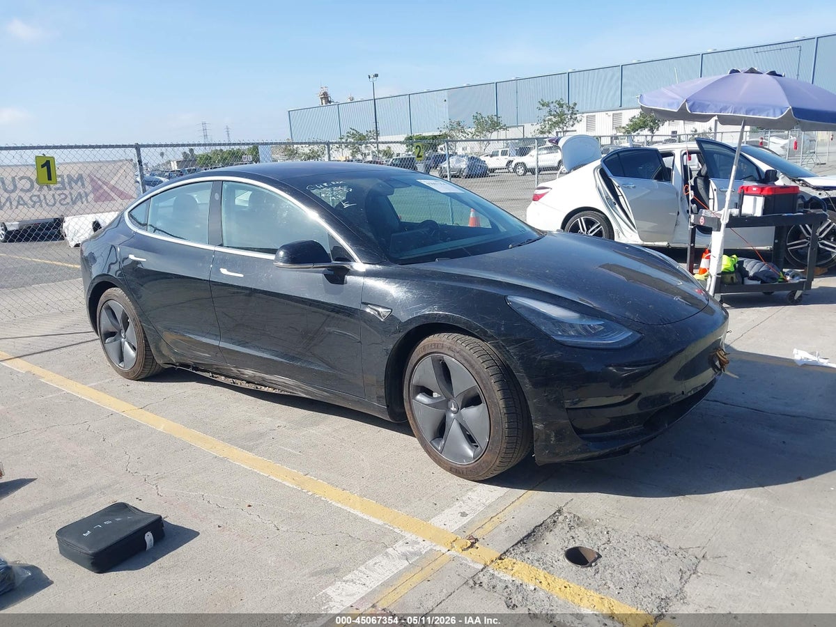 2018 TESLA MODEL 3 LONG RANGE/PERFORMANCE