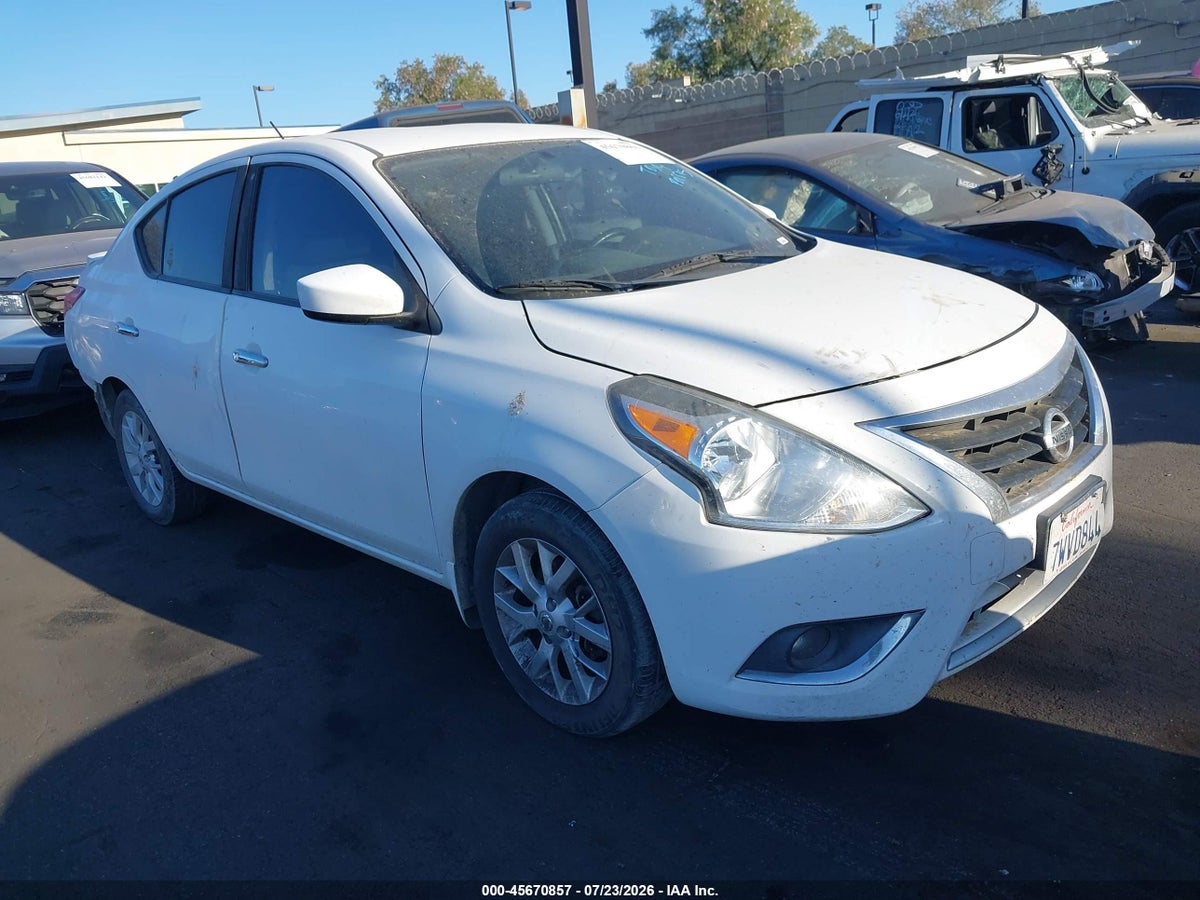 2017 NISSAN VERSA 1.6 SV