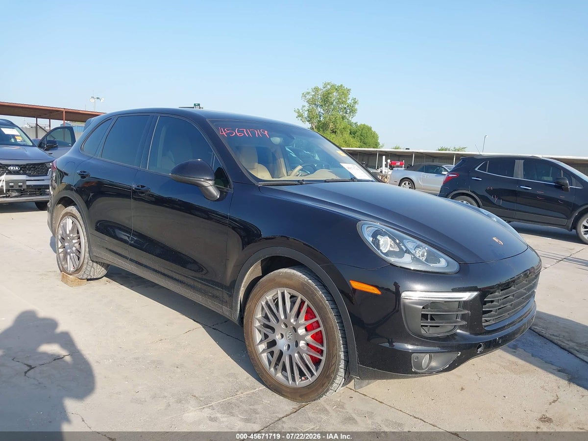 2015 PORSCHE CAYENNE S