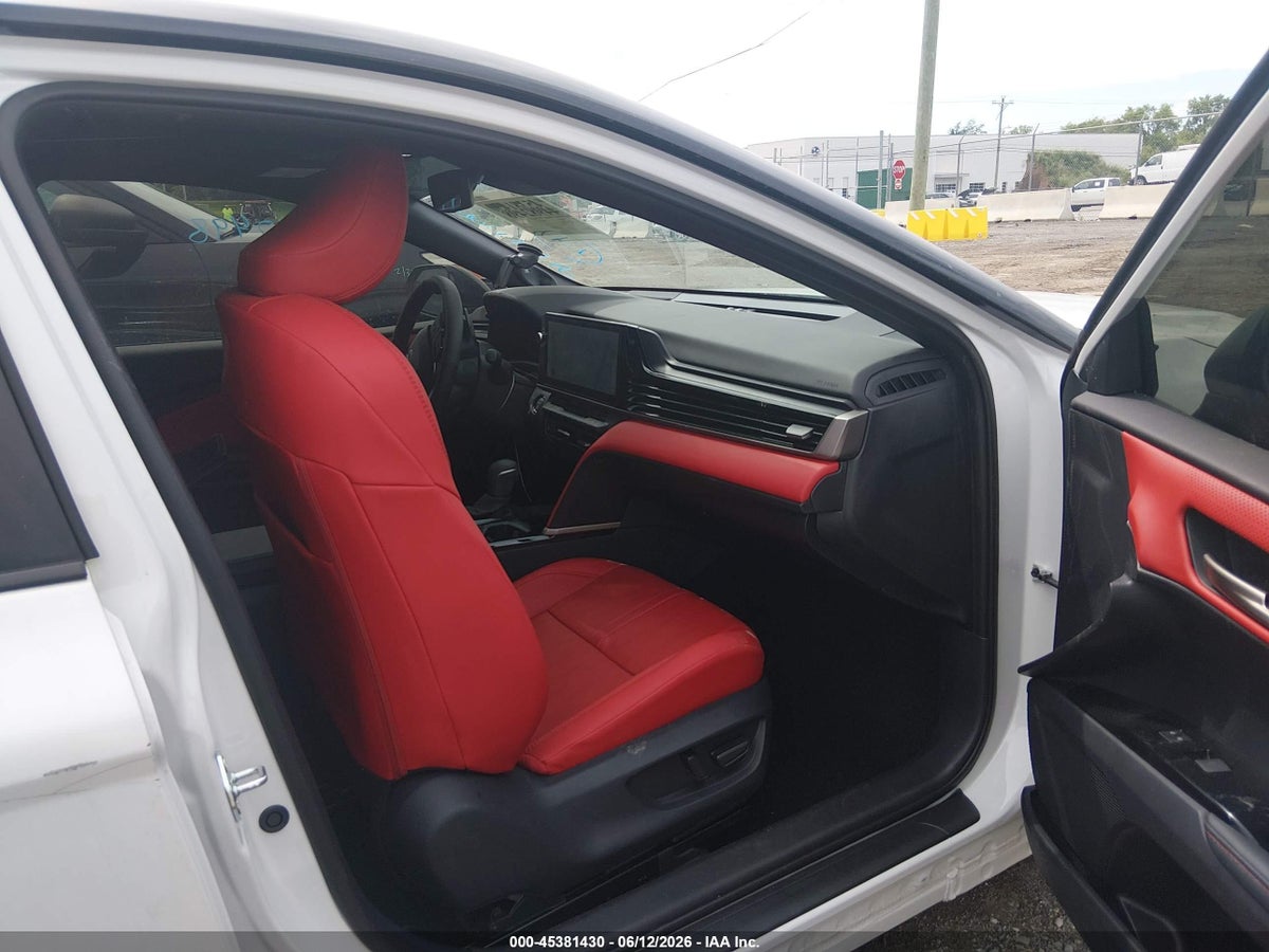 2026 TOYOTA CAMRY XSE — снимка 5