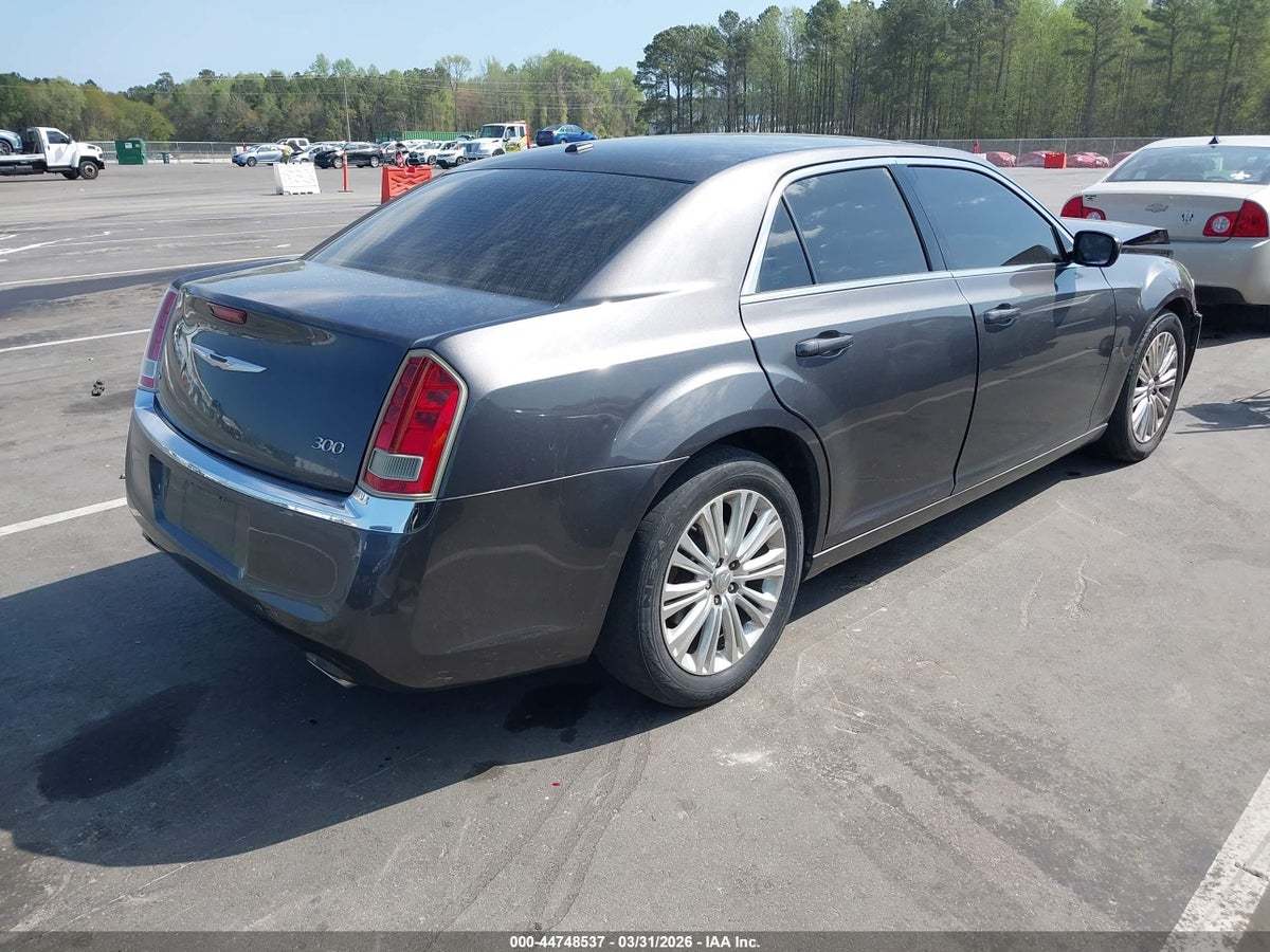2013 CHRYSLER 300 MOTOWN — снимка 4