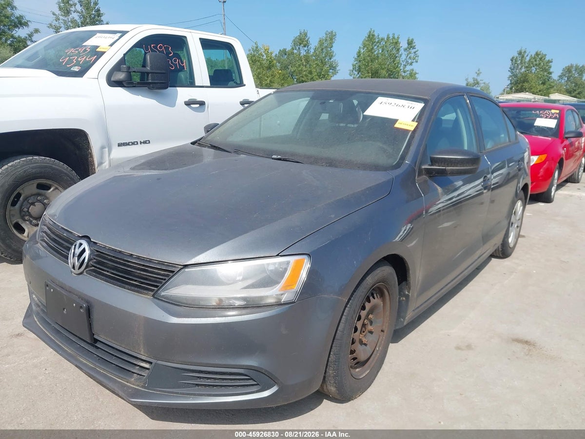2014 VOLKSWAGEN JETTA 2.0L S — снимка 2