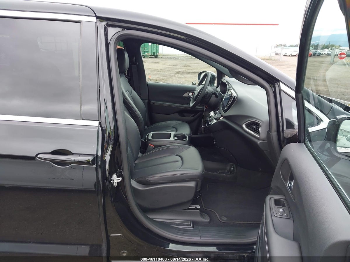 2026 CHRYSLER PACIFICA SELECT — снимка 5