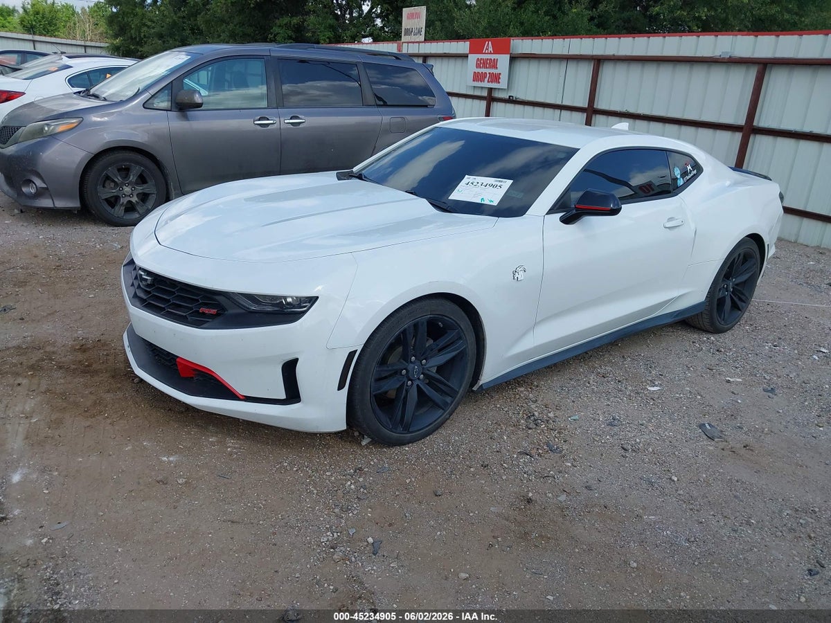2021 CHEVROLET CAMARO RWD 1LT — снимка 2