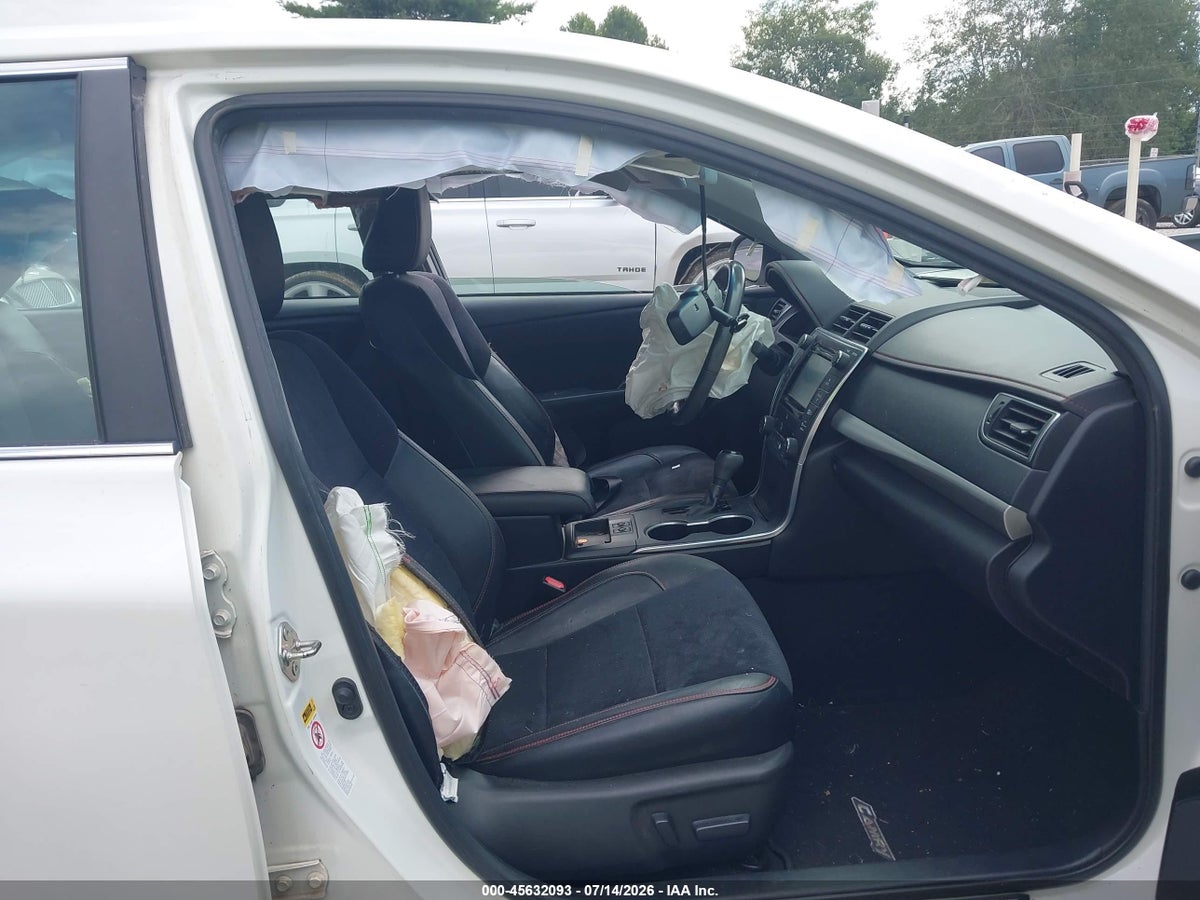 2015 TOYOTA CAMRY XSE V6 — снимка 5