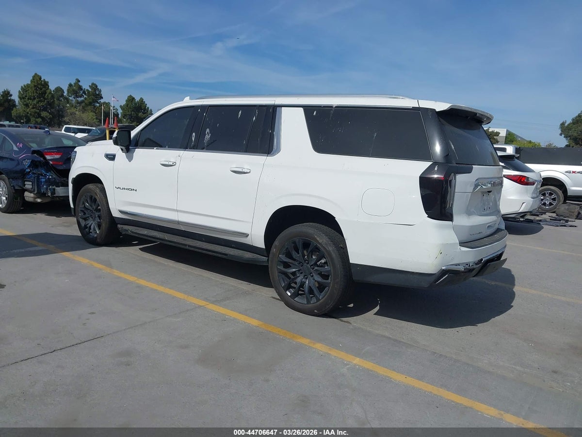 2024 GMC YUKON XL 4WD SLT — снимка 3