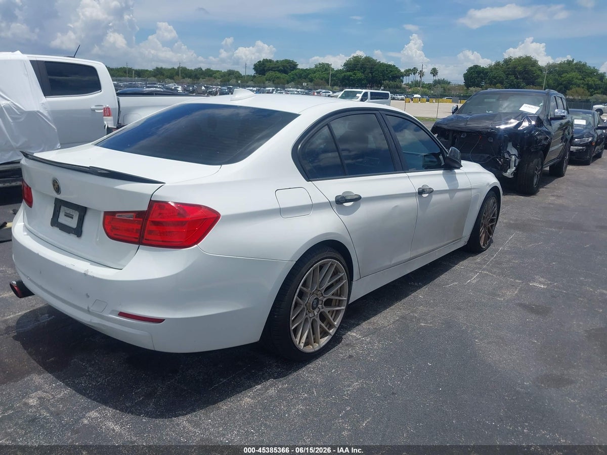 2015 BMW 320I — снимка 4
