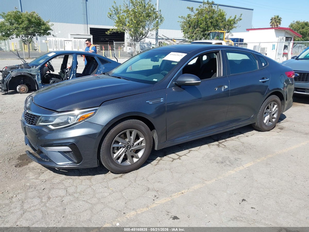 2020 KIA OPTIMA LX — снимка 2