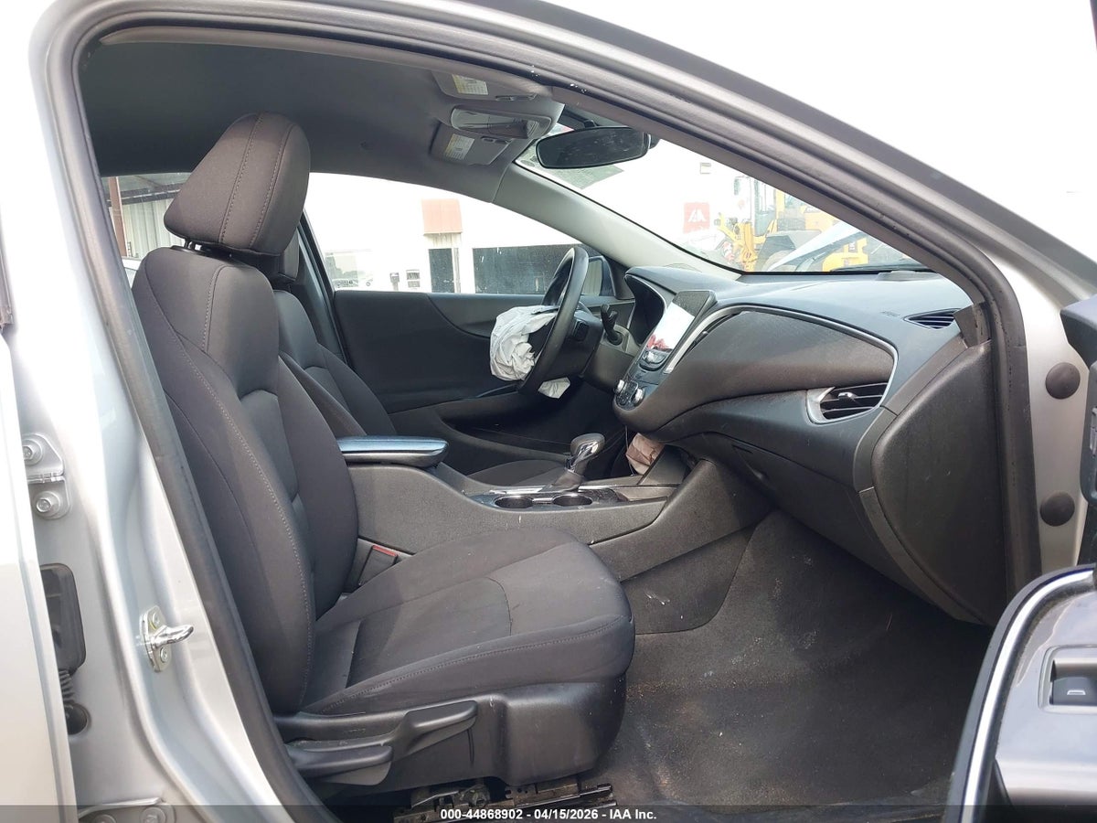 2022 CHEVROLET MALIBU FWD LT — снимка 5