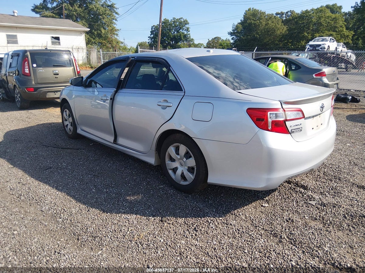 2014 TOYOTA CAMRY SE — снимка 3