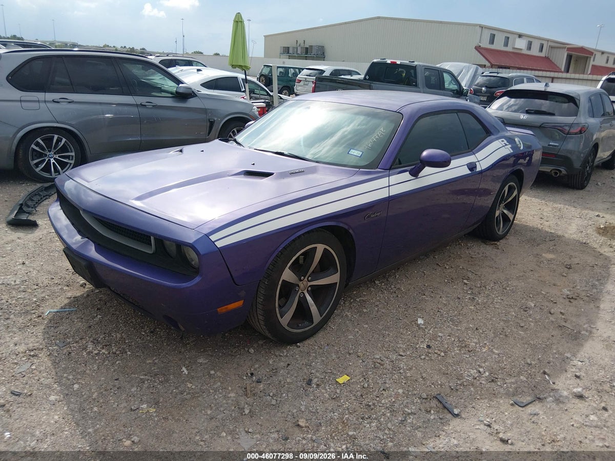2013 DODGE CHALLENGER R/T CLASSIC — снимка 2