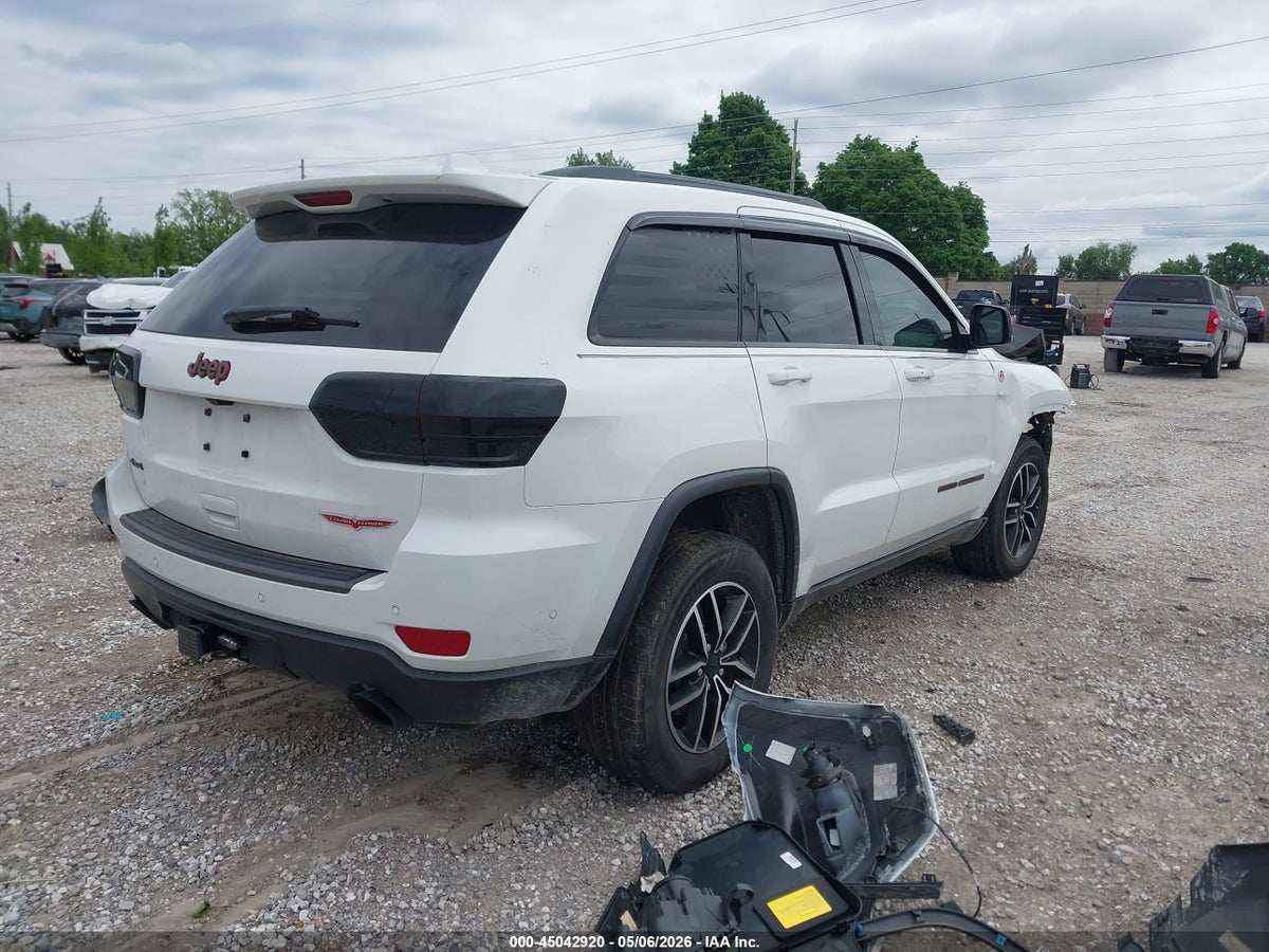 2020 JEEP GRAND CHEROKEE TRAILHAWK 4X4 — снимка 4