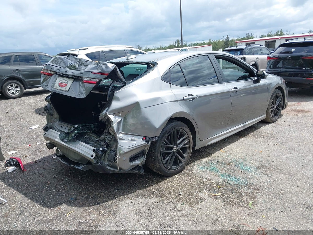 2025 TOYOTA CAMRY SE — снимка 4