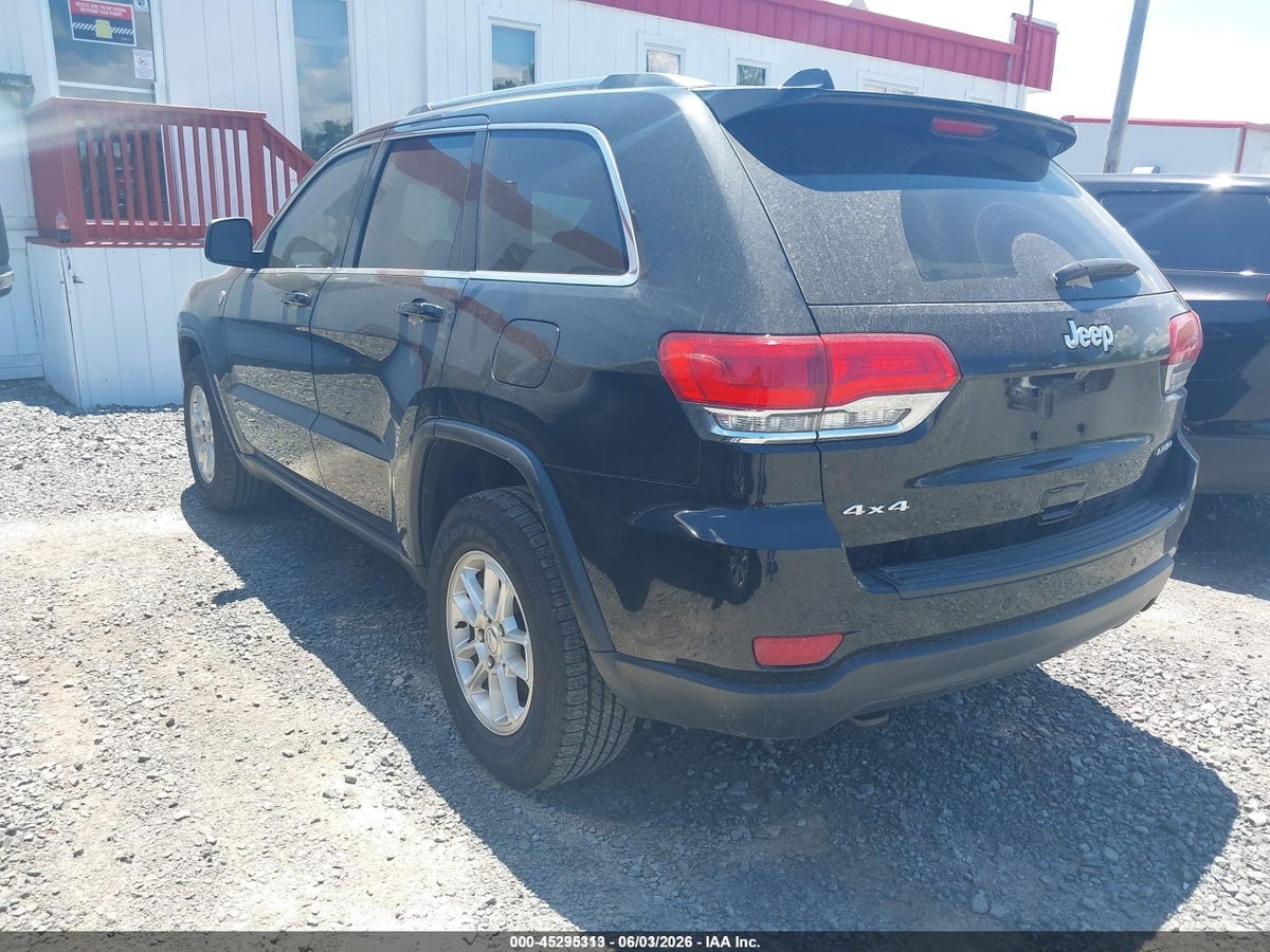 2019 JEEP GRAND CHEROKEE LAREDO E 4X4 — снимка 3