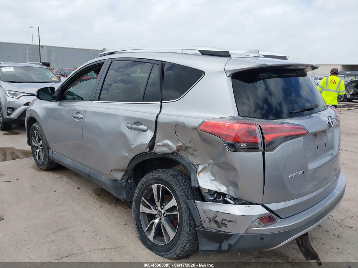2016 TOYOTA RAV4 XLE — снимка 3