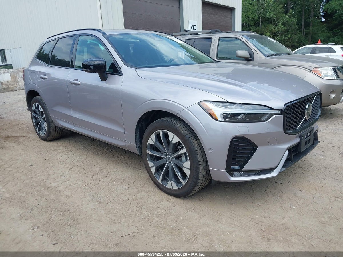 2026 VOLVO XC60 B5 PLUS