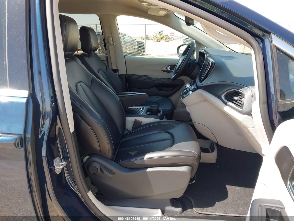 2024 CHRYSLER PACIFICA HYBRID SELECT — снимка 5