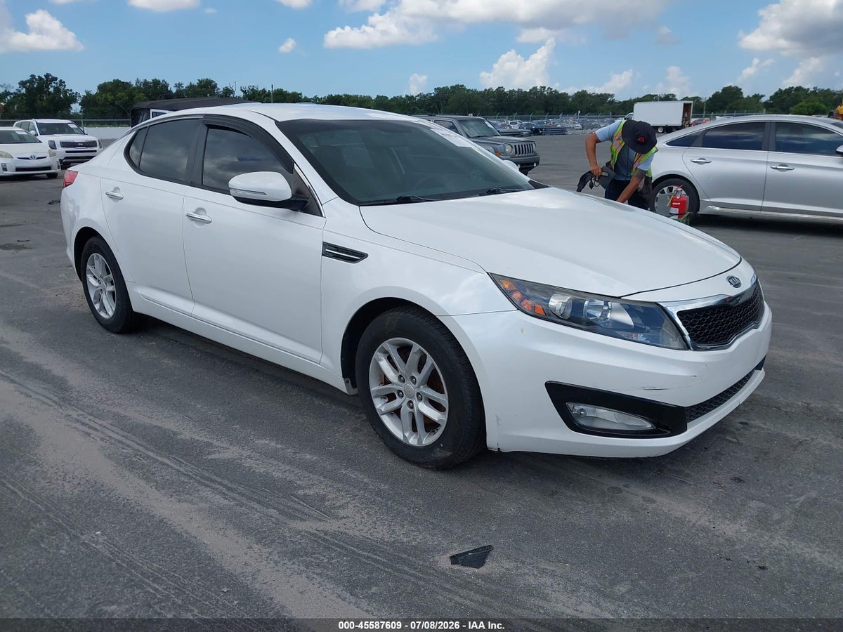2013 KIA OPTIMA LX