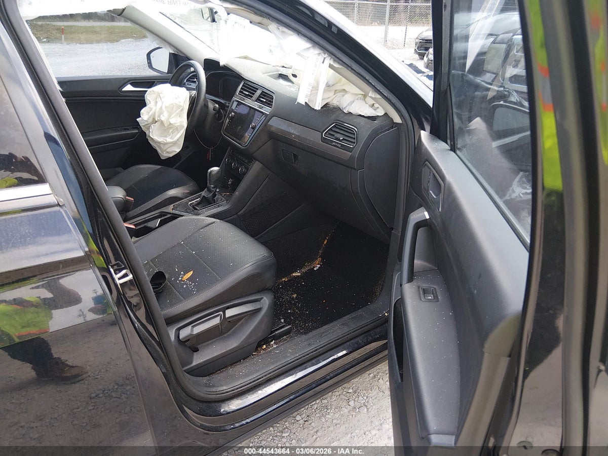 2019 VOLKSWAGEN TIGUAN 2.0T SE/2.0T SEL/2.0T SEL R-LINE/2.0T SEL R-LINE BLACK — снимка 5