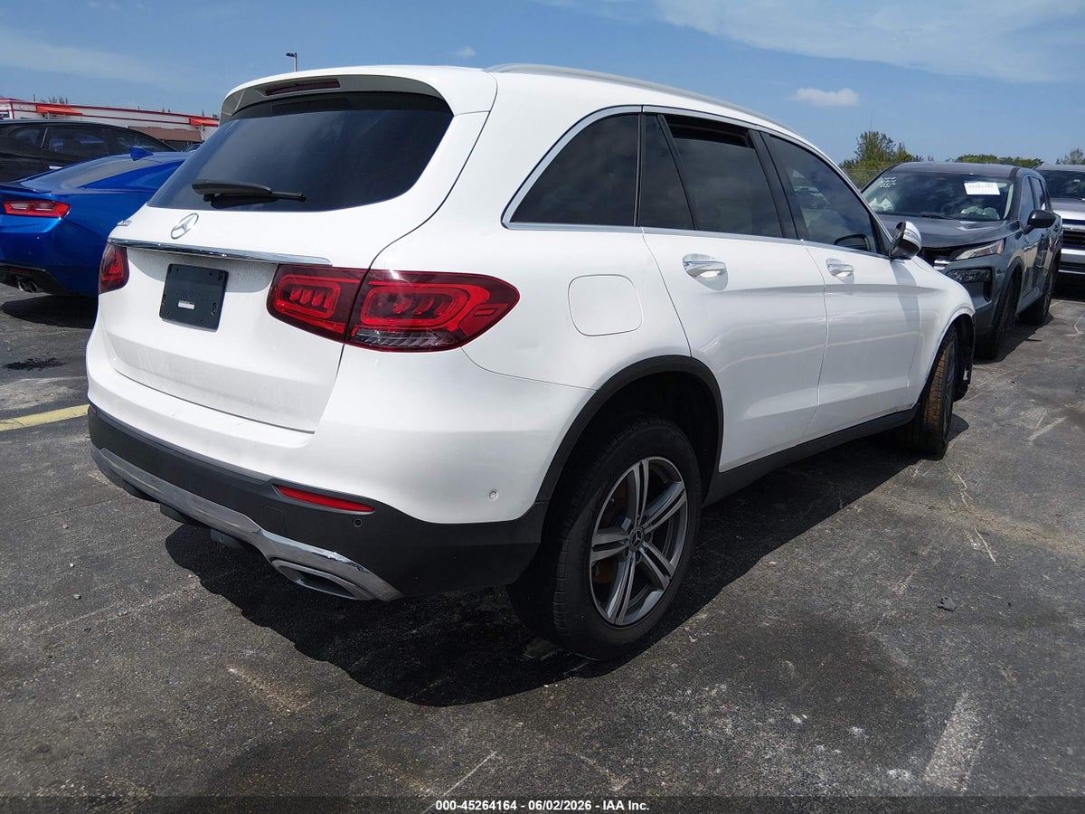 2021 MERCEDES-BENZ GLC 300 SUV — снимка 4