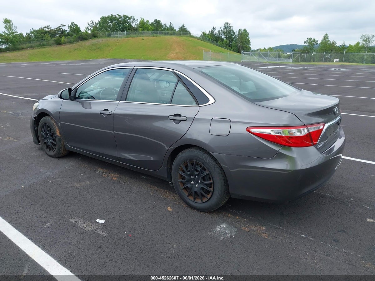 2016 TOYOTA CAMRY LE — снимка 3