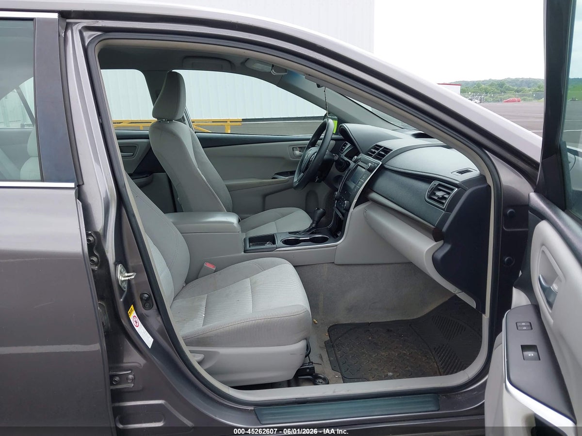 2016 TOYOTA CAMRY LE — снимка 5