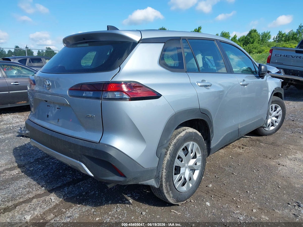 2026 TOYOTA COROLLA CROSS L — снимка 4