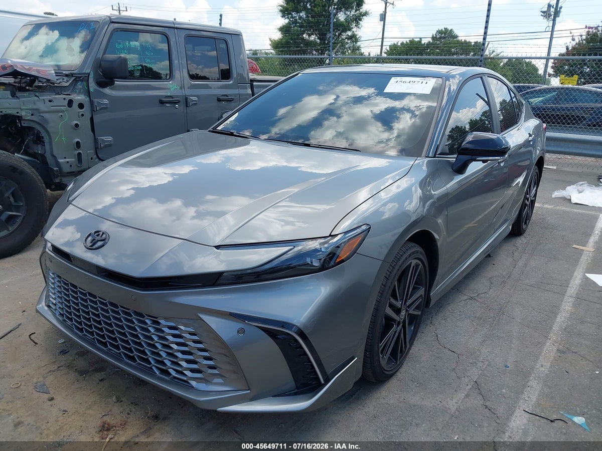 2026 TOYOTA CAMRY XSE — снимка 2