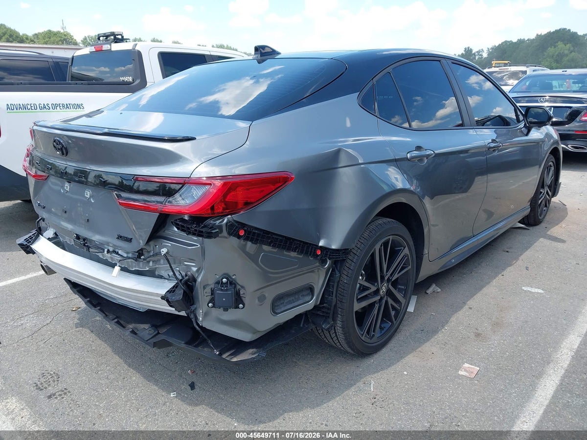 2026 TOYOTA CAMRY XSE — снимка 4
