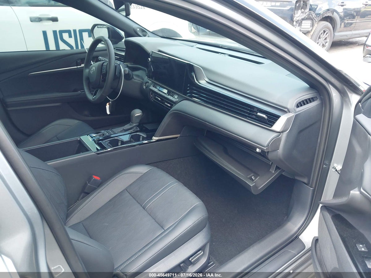 2026 TOYOTA CAMRY XSE — снимка 5