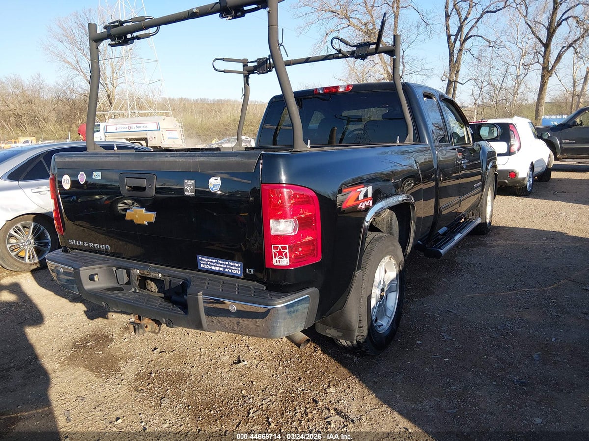 2013 CHEVROLET SILVERADO 1500 LT — снимка 4