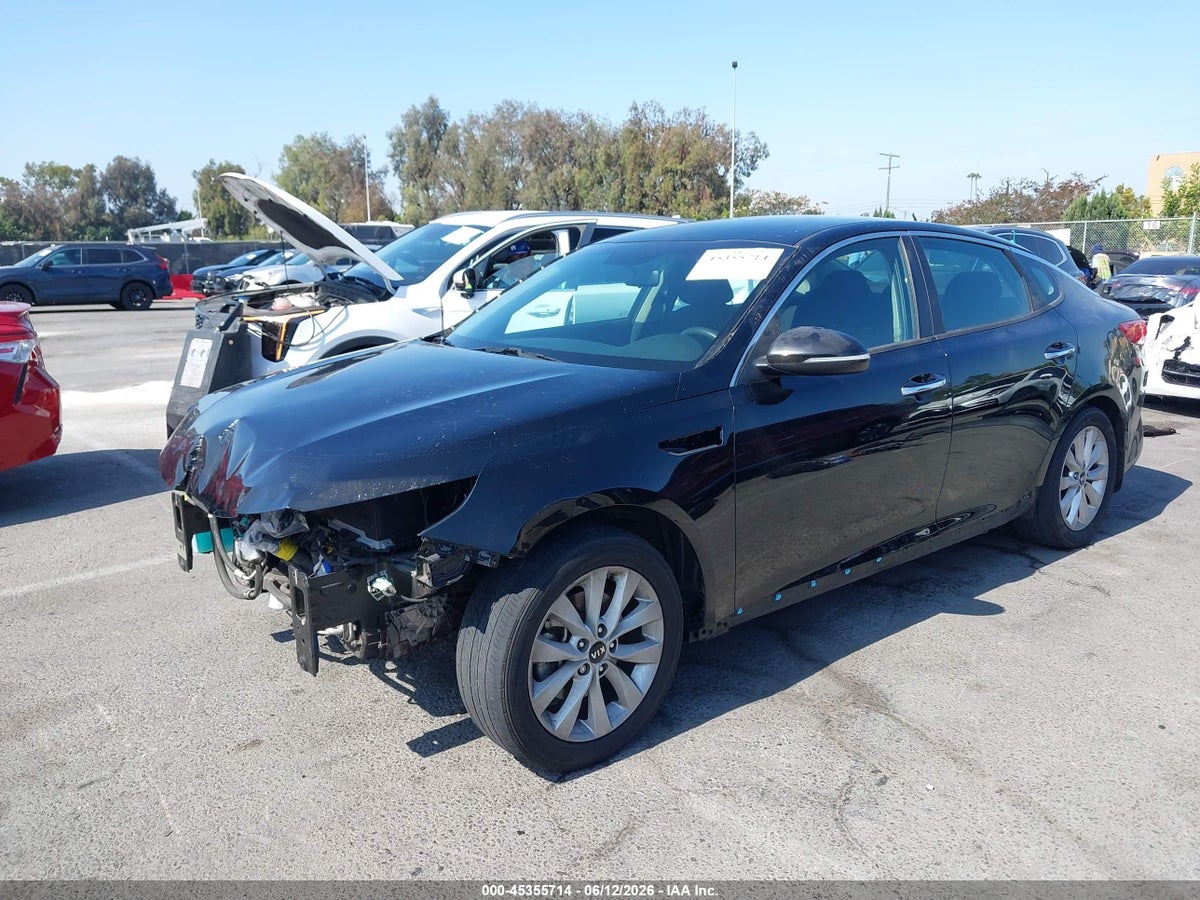 2018 KIA OPTIMA LX — снимка 2