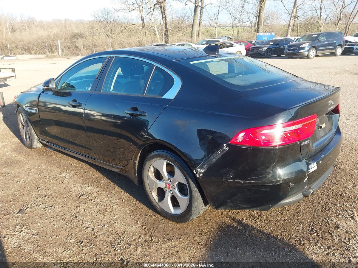 2017 JAGUAR XE — снимка 3
