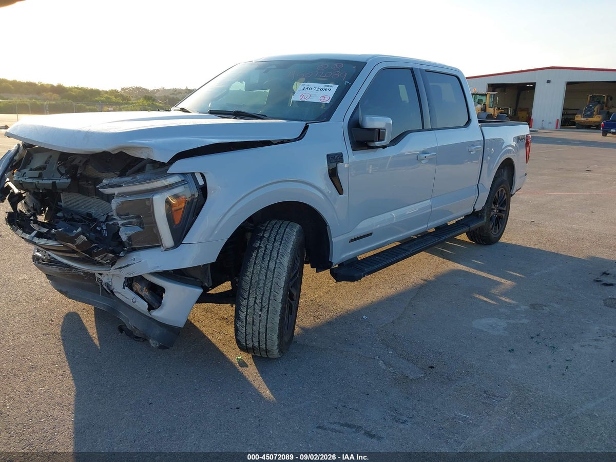 2025 FORD F-150 LARIAT — снимка 2