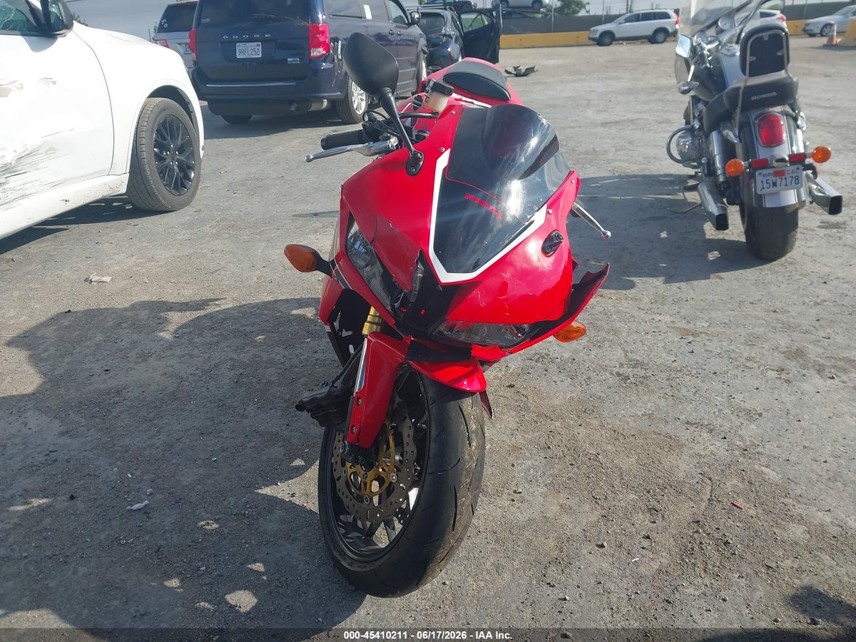 2017 HONDA CBR600 RR — снимка 5