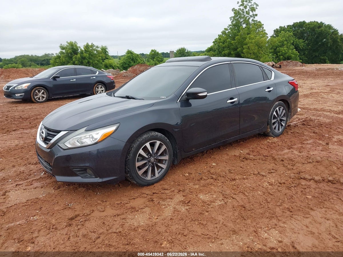 2017 NISSAN ALTIMA 2.5 SV — снимка 2