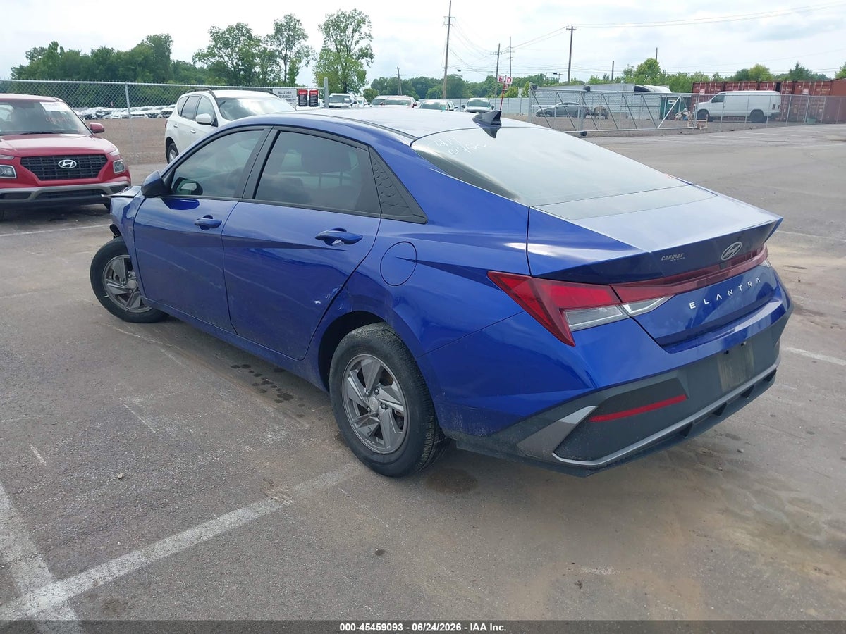 2024 HYUNDAI ELANTRA SE — снимка 3