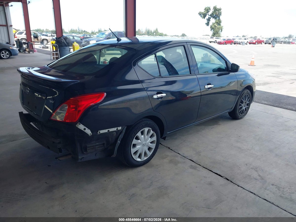 2017 NISSAN VERSA 1.6 SV — снимка 4