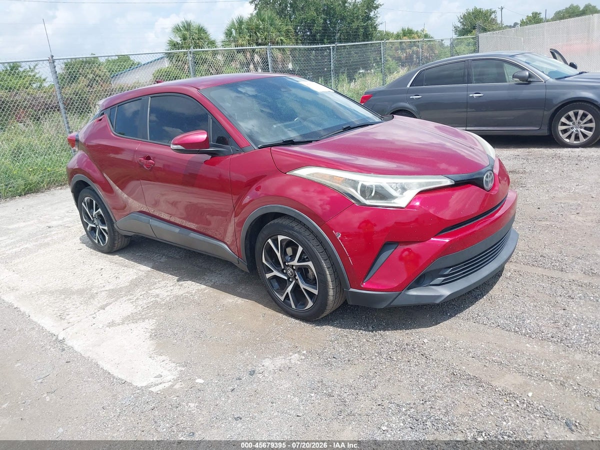 2018 TOYOTA C-HR XLE