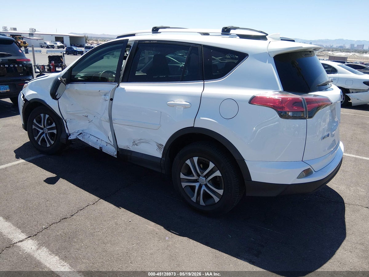2016 TOYOTA RAV4 LE — снимка 3