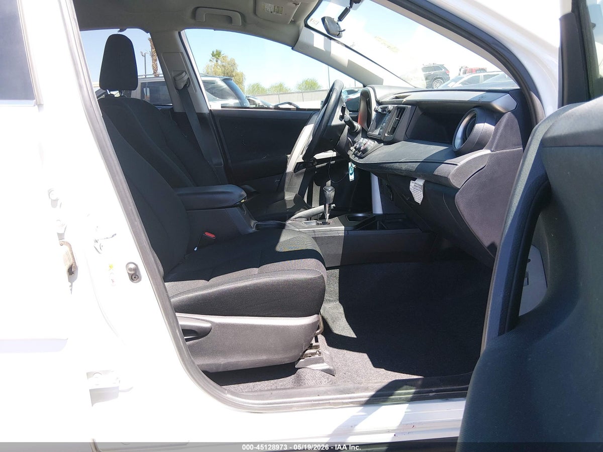 2016 TOYOTA RAV4 LE — снимка 5