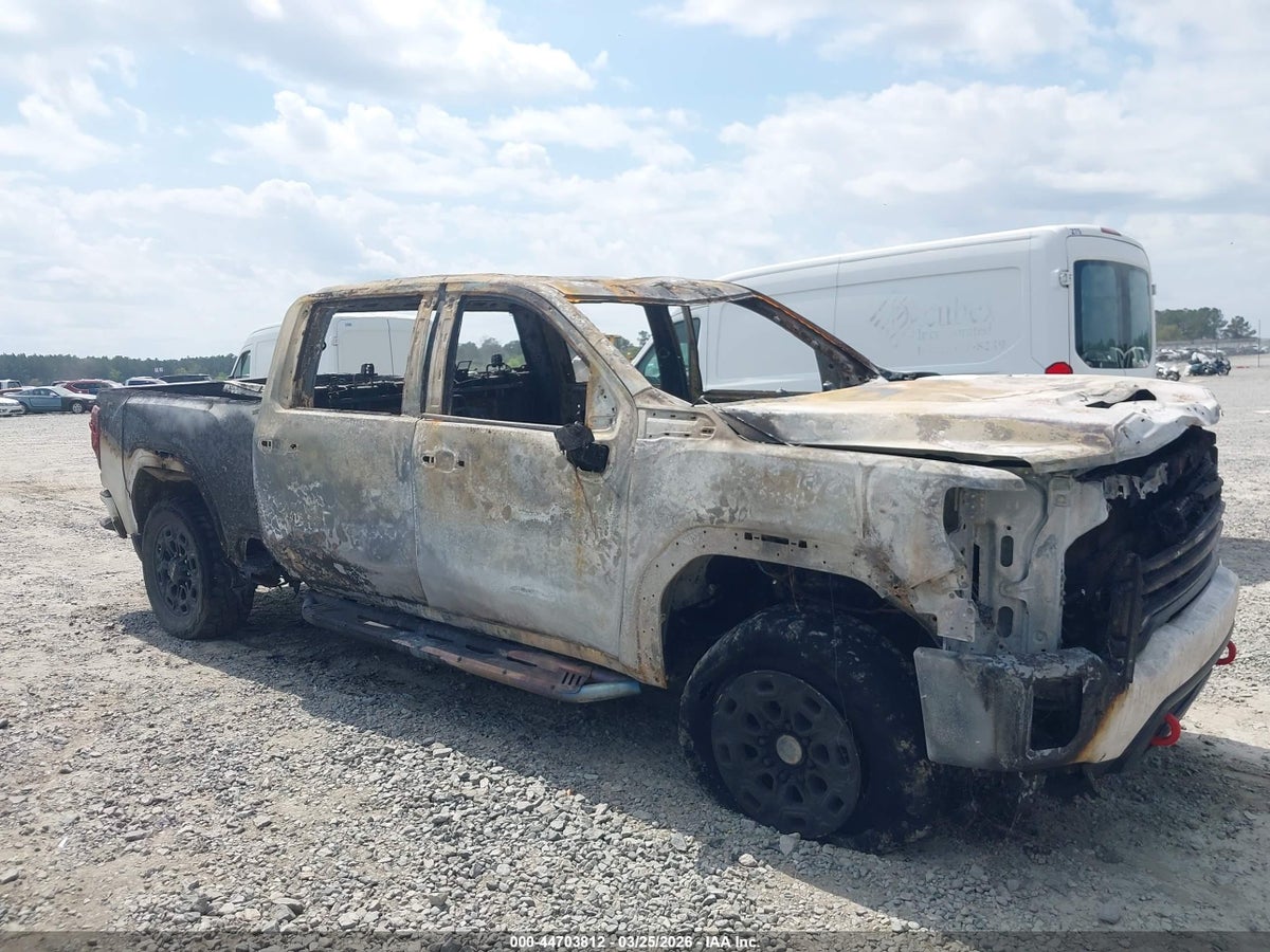 2023 GMC SIERRA 2500HD 4WD STANDARD BED AT4