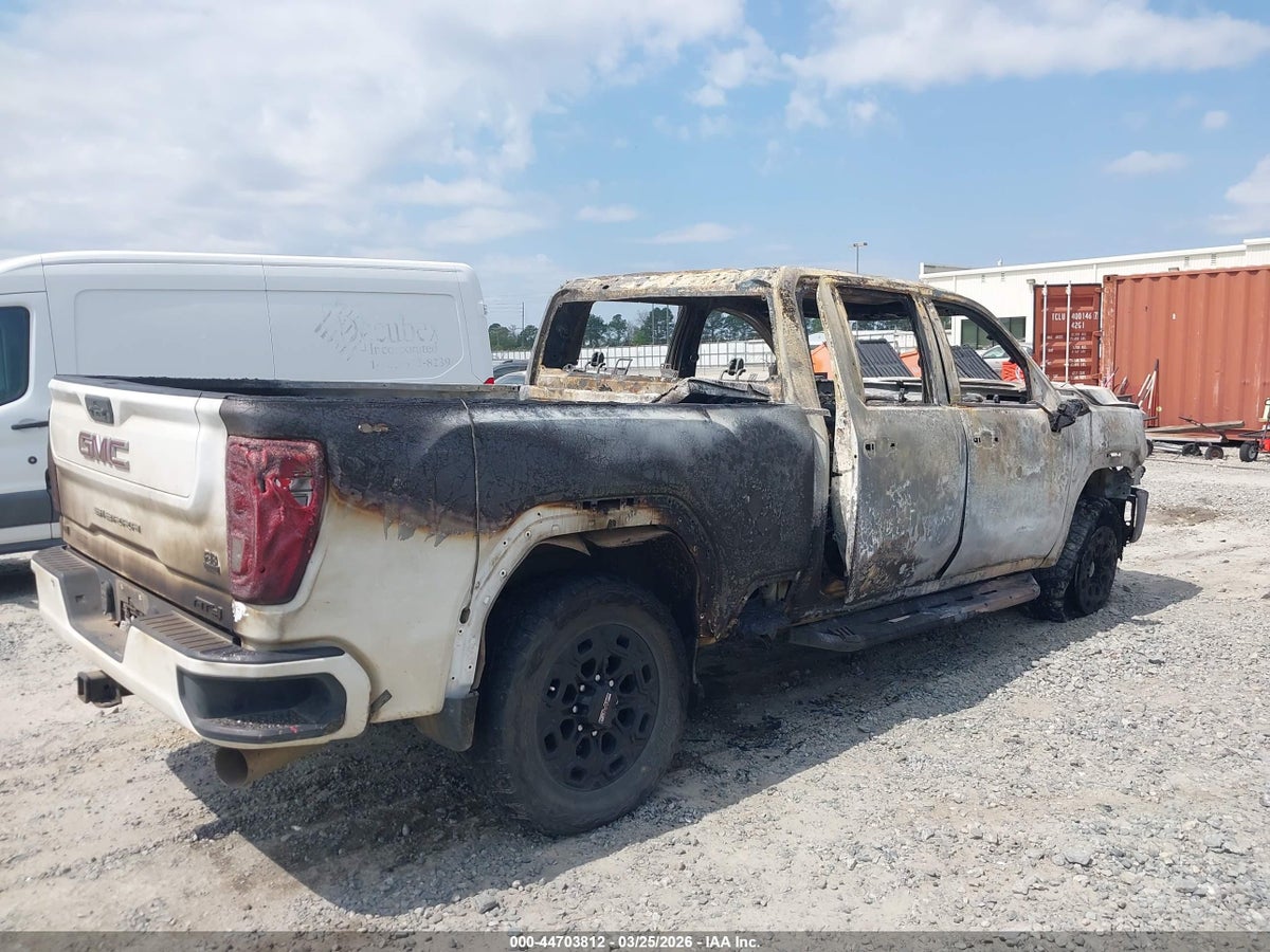 2023 GMC SIERRA 2500HD 4WD STANDARD BED AT4 — снимка 4