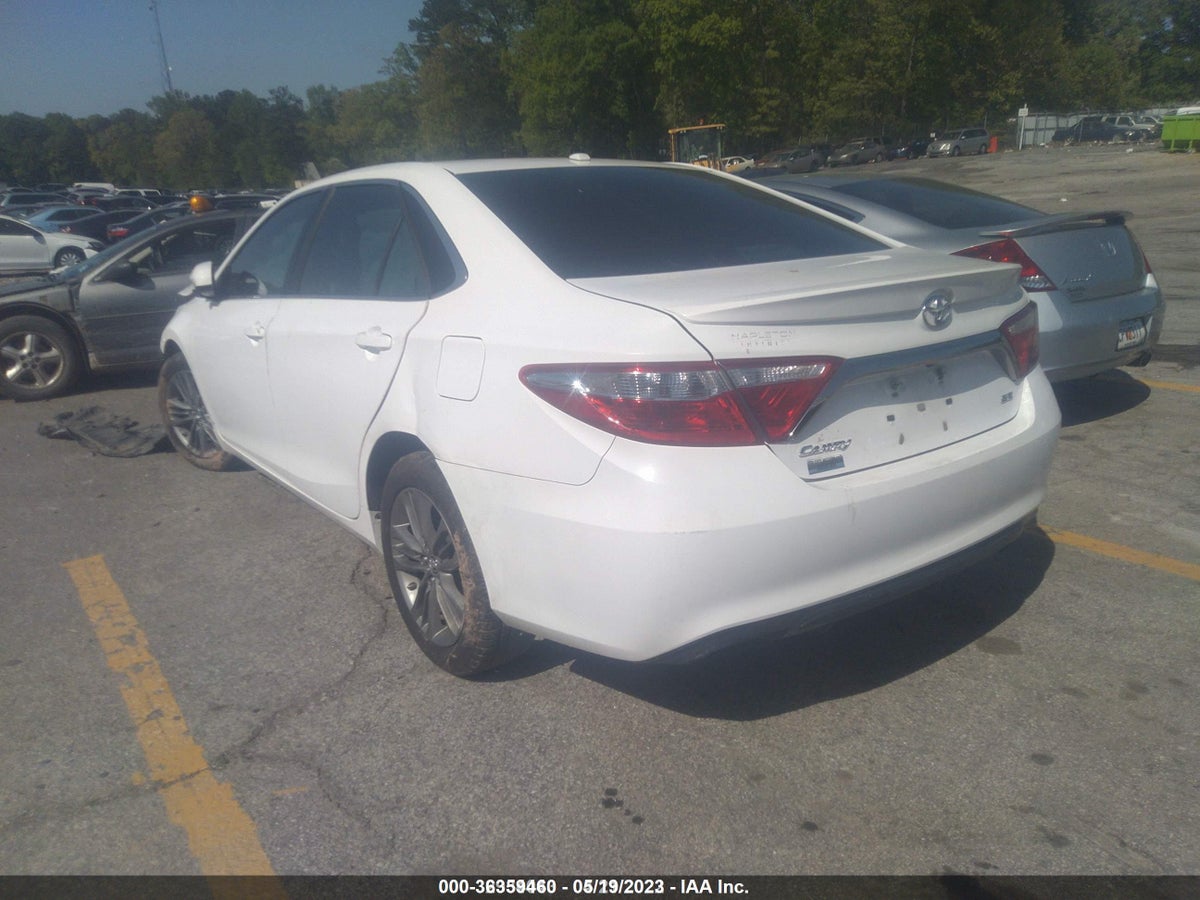 2016 TOYOTA CAMRY SE — снимка 3