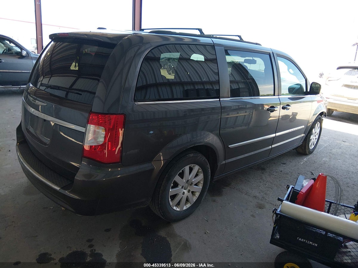 2015 CHRYSLER TOWN & COUNTRY TOURING — снимка 4