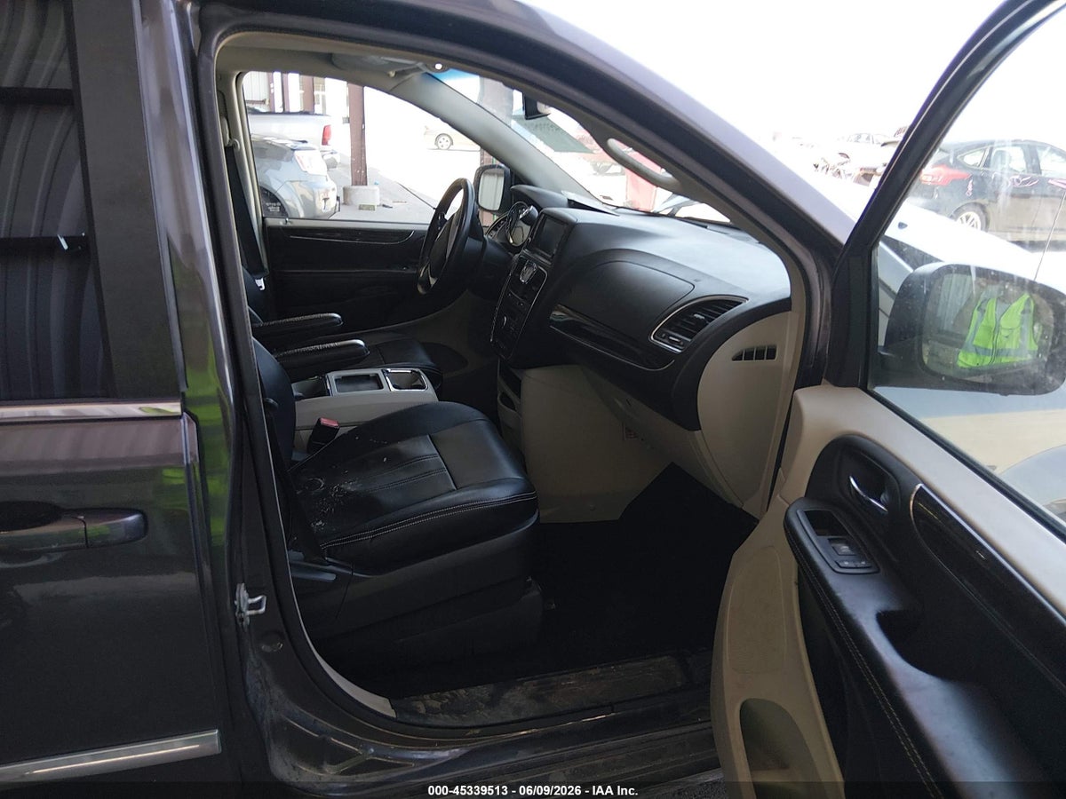2015 CHRYSLER TOWN & COUNTRY TOURING — снимка 5