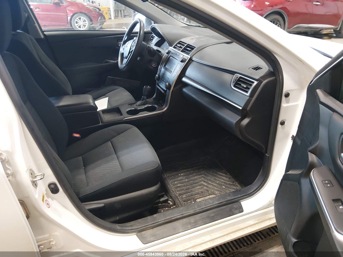 2016 TOYOTA CAMRY LE — снимка 5