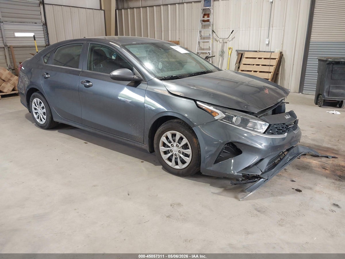 2024 KIA FORTE LX