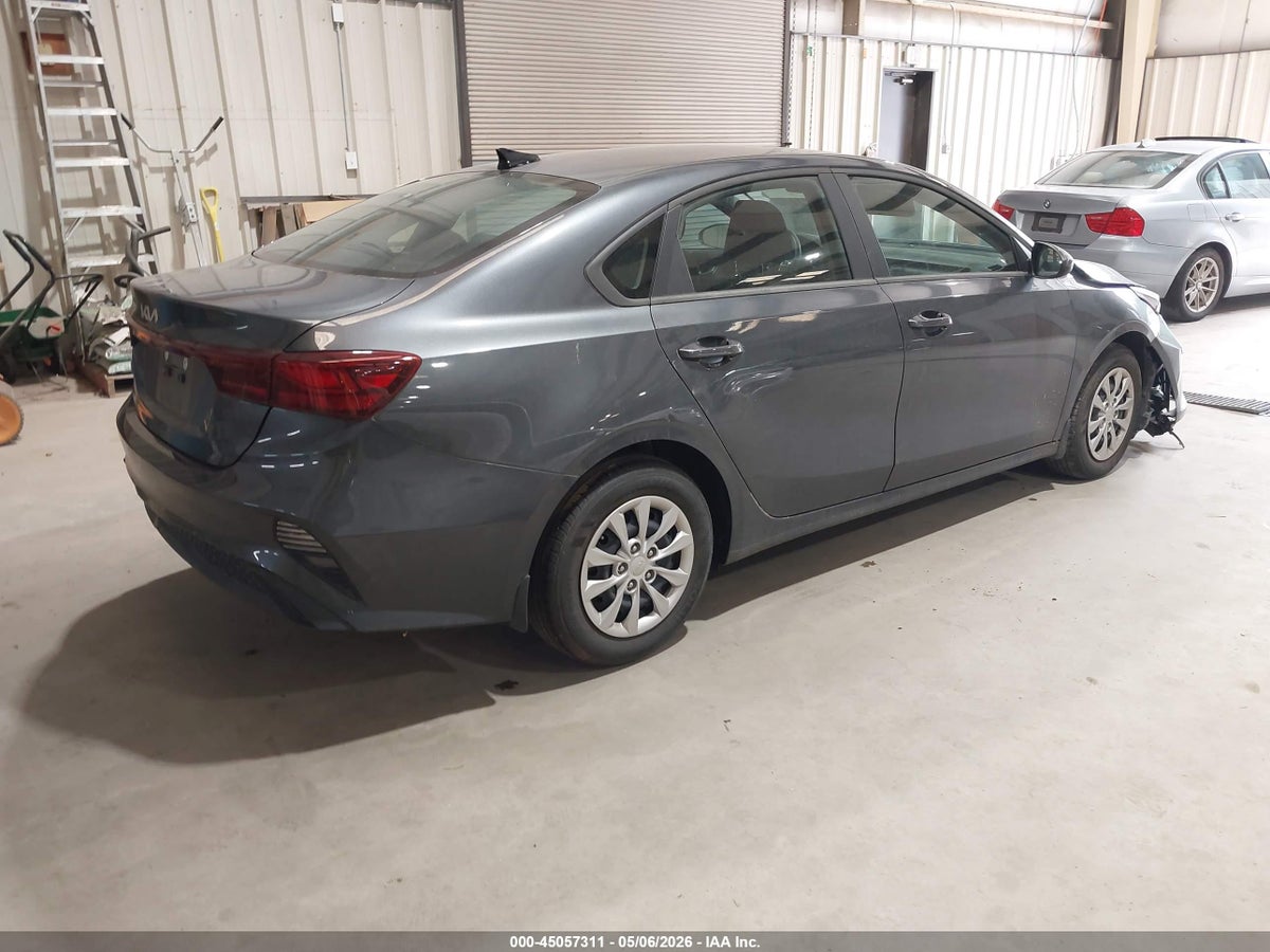 2024 KIA FORTE LX — снимка 4