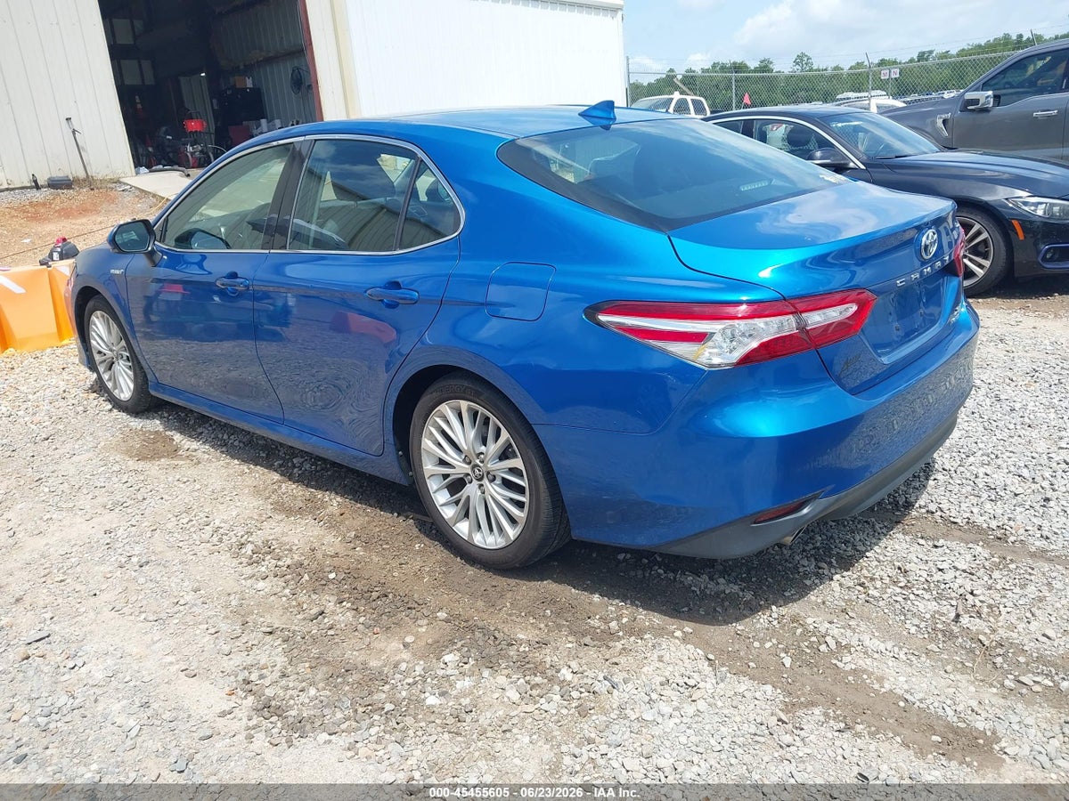 2019 TOYOTA CAMRY HYBRID XLE — снимка 3